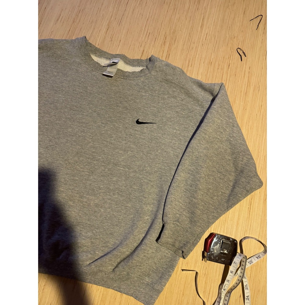 Vintage Nike Crewneck Sweatshirt Mens Large Gray Embroidered Swoosh USA 39